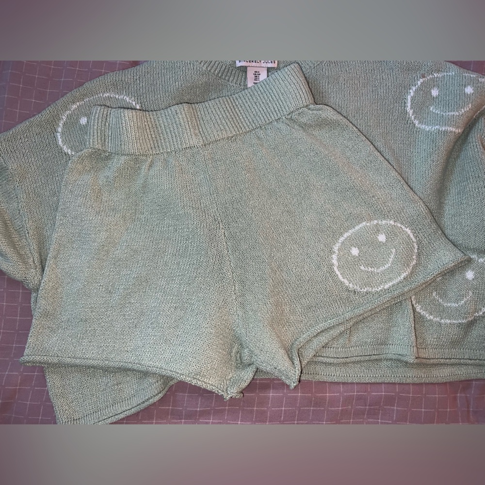 Sincerely Jules Mint Smiley Pajama Set -final price - Picture 2 of 5